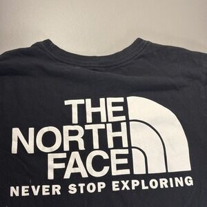 The North Face Womens T Shirt M Black Short Sleeve Logo Tee Top‎ Distressed